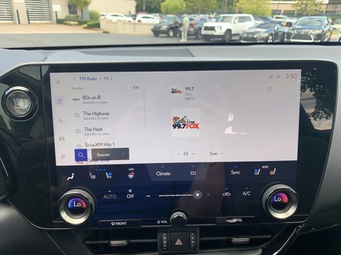 Used 2025 Lexus NX 250 FWD w/ Accessory Package (2T) image 23