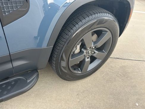 Used 2024 Land Rover Defender 110 S image 16