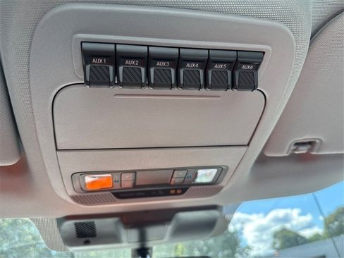 New 2026 Ford F350 XL w/ XL Chrome Package image 24