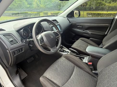 Used 2021 Mitsubishi Outlander Sport ES FWD image 8