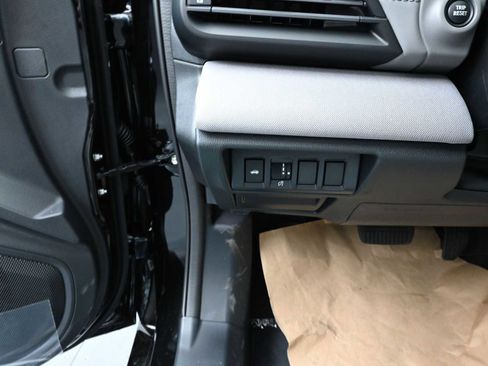 Used 2025 Subaru Legacy Premium image 13