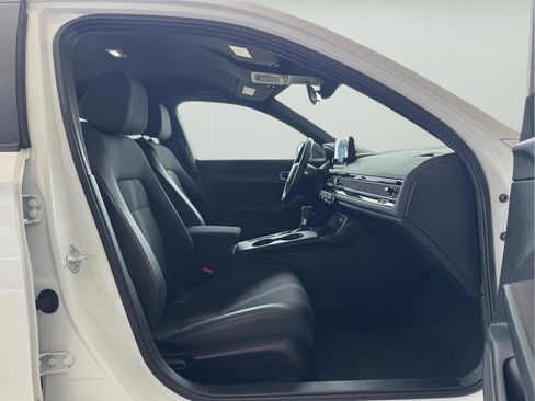 Used 2023 Honda Civic Sport image 27