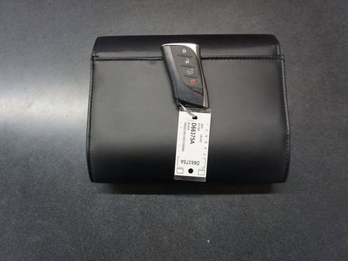 Used 2024 Lexus ES 350 w/ Premium Package image 19