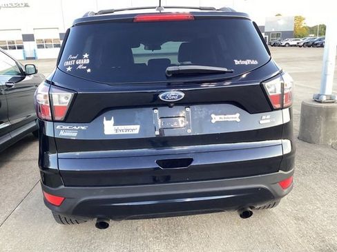 Used 2017 Ford Escape SE w/ SE Sport Appearance Package AWD/4WD image 11