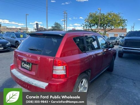Used 2007 Jeep Compass Sport FWD image 1