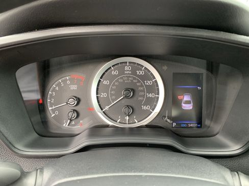 Used 2021 Toyota Corolla LE FWD image 20
