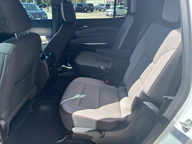 Used 2024 Chevrolet Traverse LT w/ LPO, Floor Liner Package FWD image 15