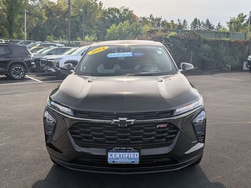 Certified 2024 Chevrolet Trax RS image 8