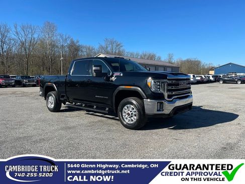 Used 2022 GMC Sierra 2500 SLE w/ SLE Convenience Package image 1