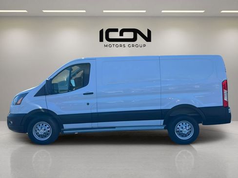 Used 2023 Ford Transit 250 Low Roof AWD w/ Exterior Upgrade Package image 2