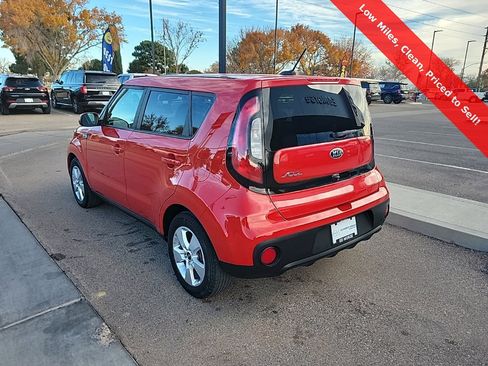 Used 2019 Kia Soul Base 4D Hatchback image 5