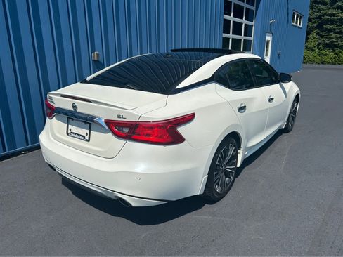 Used 2017 Nissan Maxima 3.5 SL image 4