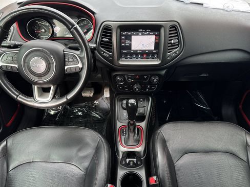 Used 2018 Jeep Compass Trailhawk w/ Leather Interior Group AWD/4WD image 15