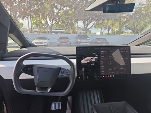 Used 2024 Tesla Cybertruck Cyberbeast AWD/4WD image 18