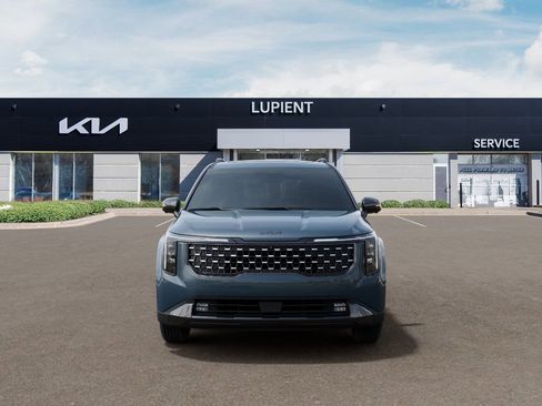 New 2026 Kia Carnival SX w/ SX Dark Edition Package FWD image 3