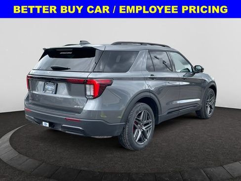 New 2026 Ford Explorer ST-Line w/ ST-Line Street Pack AWD/4WD image 6