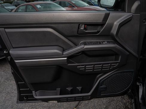 Certified 2024 Toyota Tacoma SR5 image 11