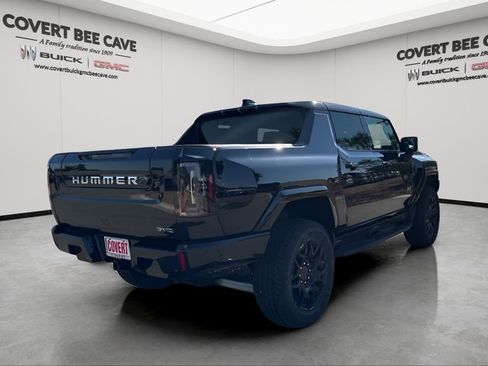 New 2026 GMC Hummer EV 4x4 Crew Cab image 9