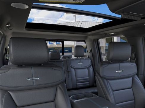 New 2026 Ford F250 Platinum image 22