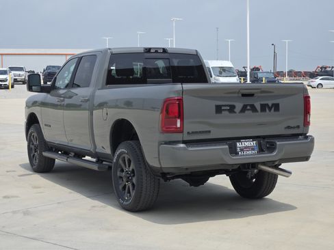 New 2026 RAM 2500 Laramie w/ Night Edition AWD/4WD image 4