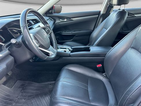Used 2017 Honda Civic Touring image 10