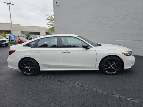 Used 2026 Honda Civic Sport image 8