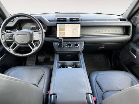 Used 2025 Land Rover Defender 110 X-Dynamic SE AWD/4WD image 11