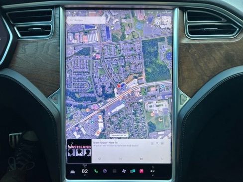 Used 2017 Tesla Model S 75D image 20