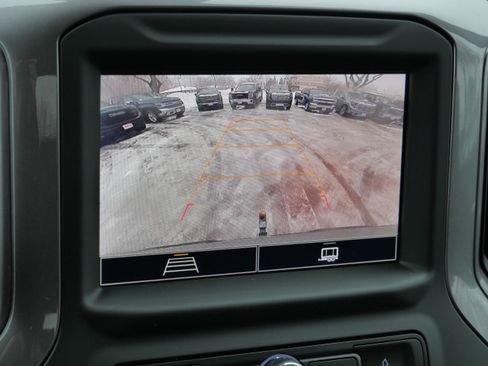 Used 2023 Chevrolet Silverado 1500 Custom image 30