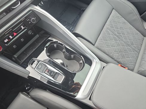 New 2025 Audi SQ5 Premium Plus image 23