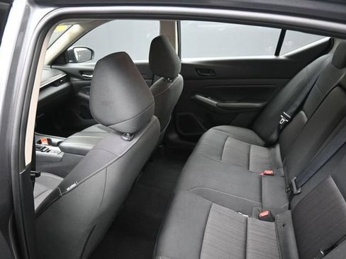 Used 2025 Nissan Altima 2.5 SV AWD/4WD image 29