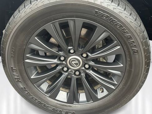 Certified 2021 Lexus GX 460 Premium w/ Accessory Package AWD/4WD image 9