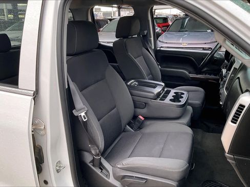 Used 2014 GMC Sierra 1500 SLE w/ SLE Value Package image 9