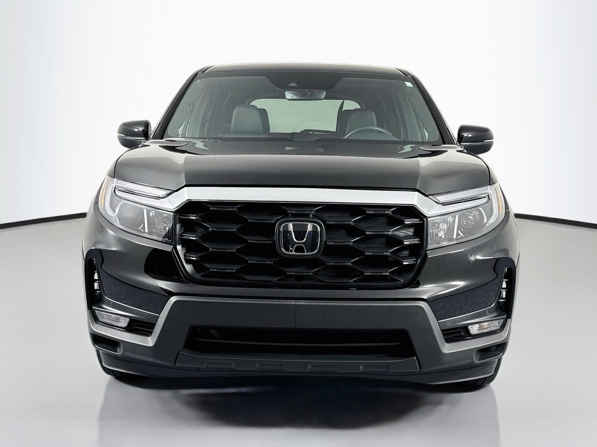 Certified 2023 Honda Passport EX-L image 2