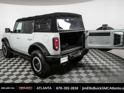 Used 2022 Ford Bronco Outer Banks w/ Sasquatch Package image 31
