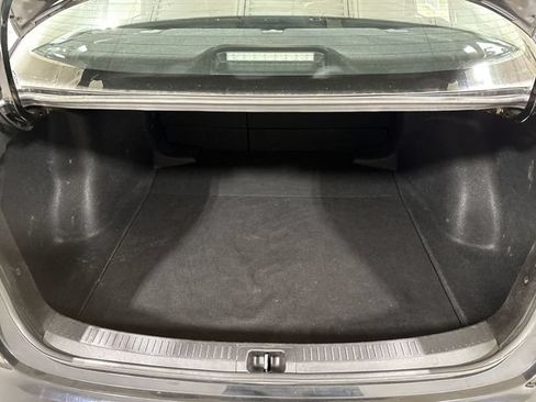 Used 2023 Toyota Corolla LE FWD image 23