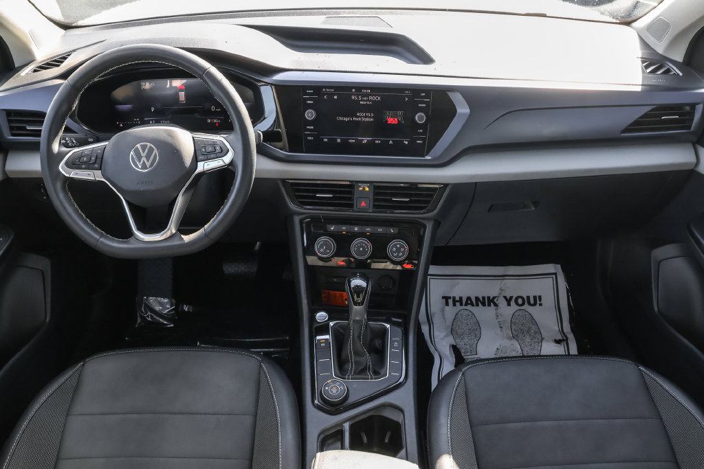 Used 2023 Volkswagen Taos SE w/ Panoramic Sunroof Package AWD/4WD image 29