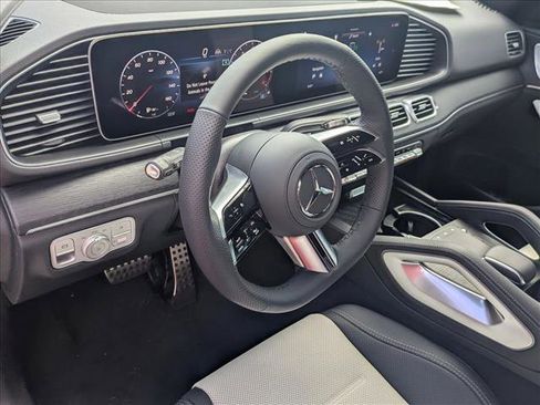 New 2026 Mercedes-Benz GLE 450 4MATIC image 3