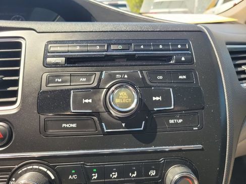 Used 2014 Honda Civic LX image 24
