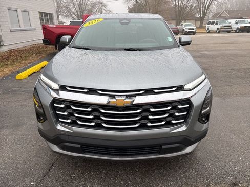 New 2026 Chevrolet Equinox LT w/ Safety and Technology Package image 2