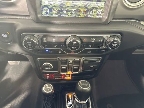 Used 2022 Jeep Wrangler Unlimited Rubicon 4xe w/ Cold Weather Group image 23