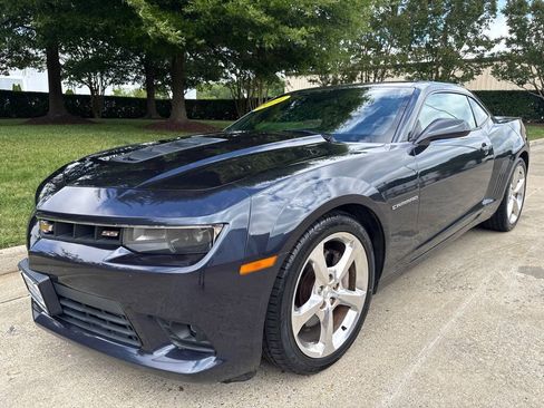 Used 2014 Chevrolet Camaro SS w/ RS Package RWD image 4