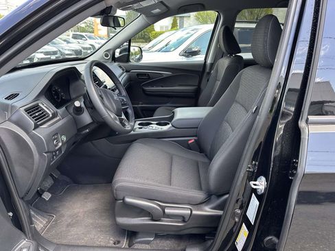 Certified 2025 Honda Ridgeline Sport+ image 11