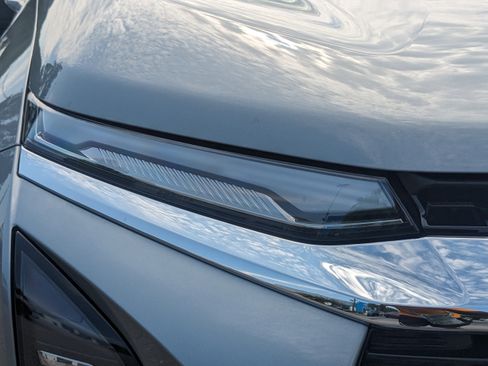 New 2026 Chevrolet Equinox LT image 10