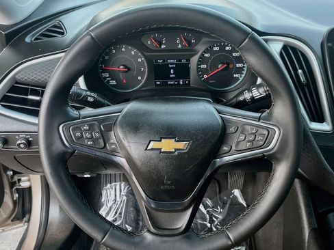 Used 2024 Chevrolet Malibu RS FWD image 11