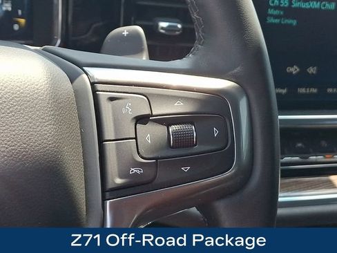 Used 2023 Chevrolet Silverado 1500 RST AWD/4WD image 8