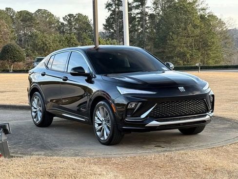 Used 2025 Buick Envista Avenir image 9