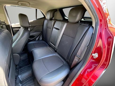 Used 2019 Buick Encore Preferred w/ Safety Package FWD image 21