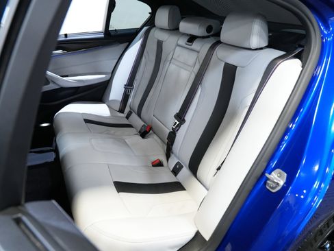 Used 2019 BMW M5 w/ Executive Package image 38