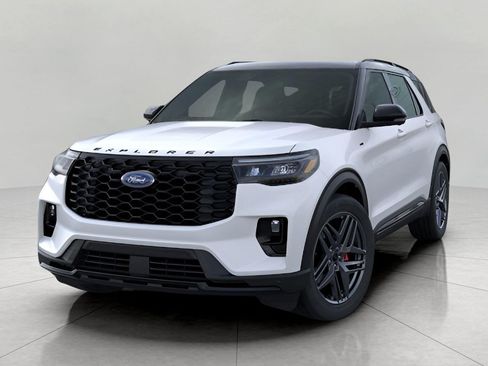 Used 2026 Ford Explorer ST-Line w/ ST-Line Street Pack AWD/4WD image 3
